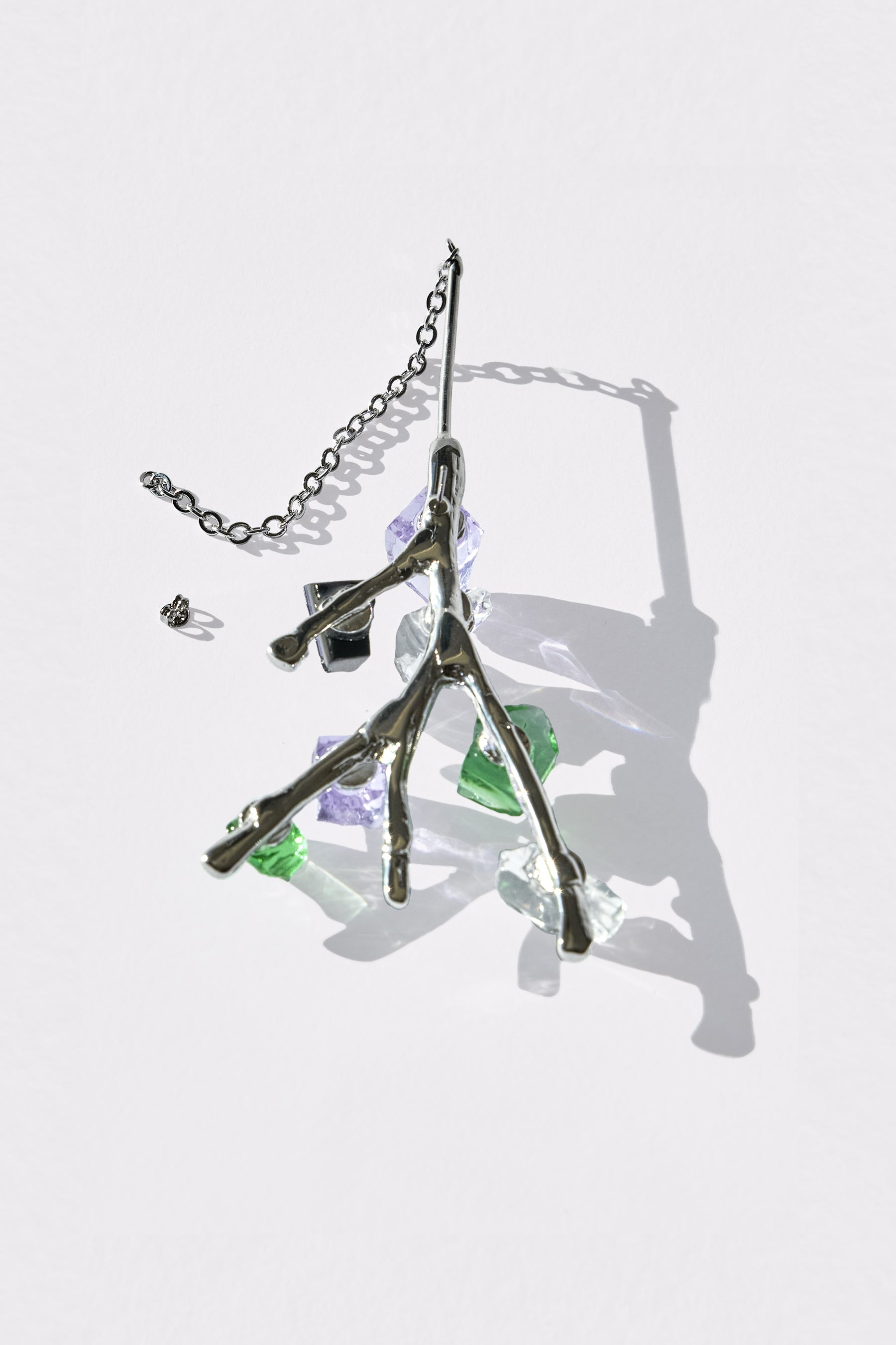 Orione — Ear Cuff in Cristallo Forgiato a Mano, Rodio (singolo)