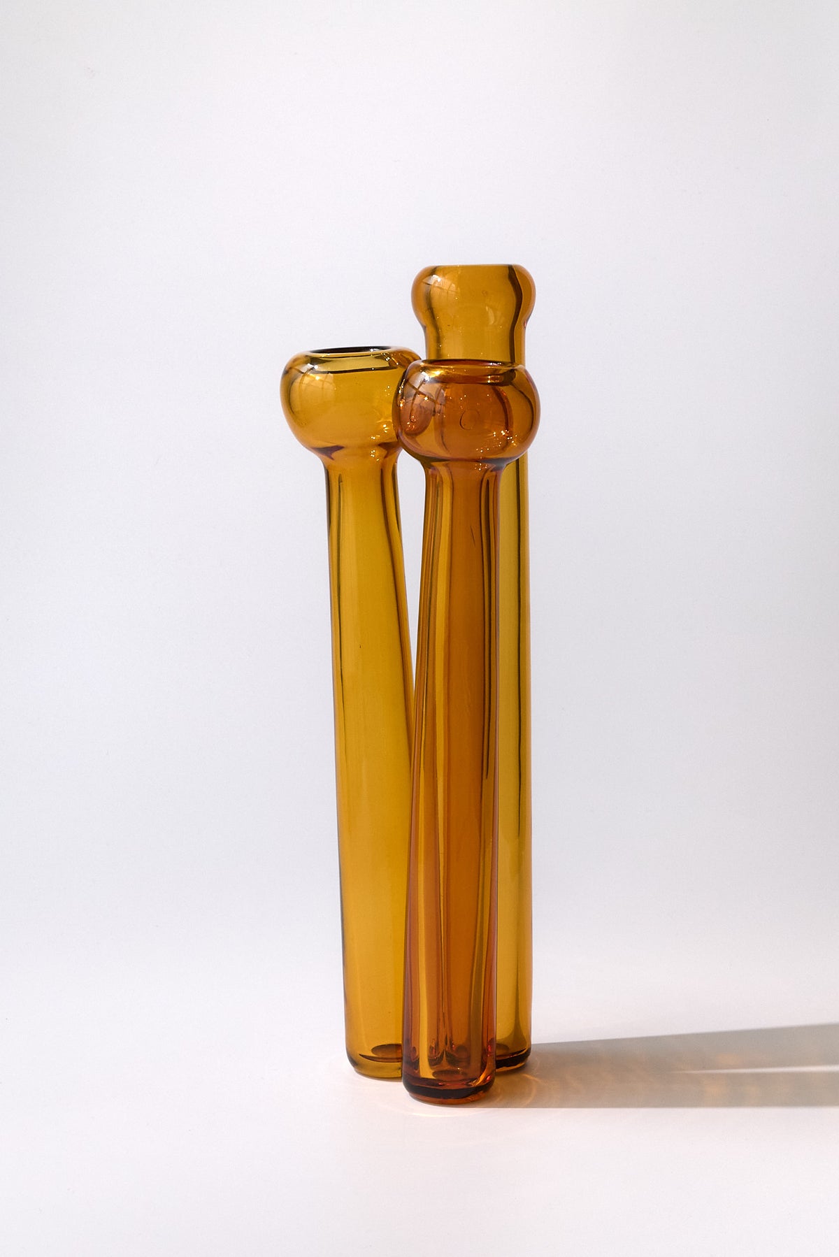 Corallo n°8 — Vaso Tubolare Alto in Cristallo Soffiato a Mano, Ambra