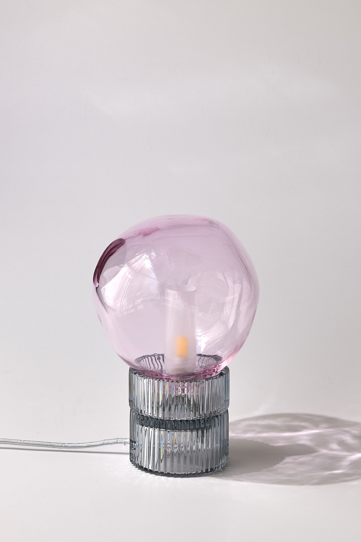 Tello Grey + Nuvola Pink — Lampada da Tavolo in Cristallo
