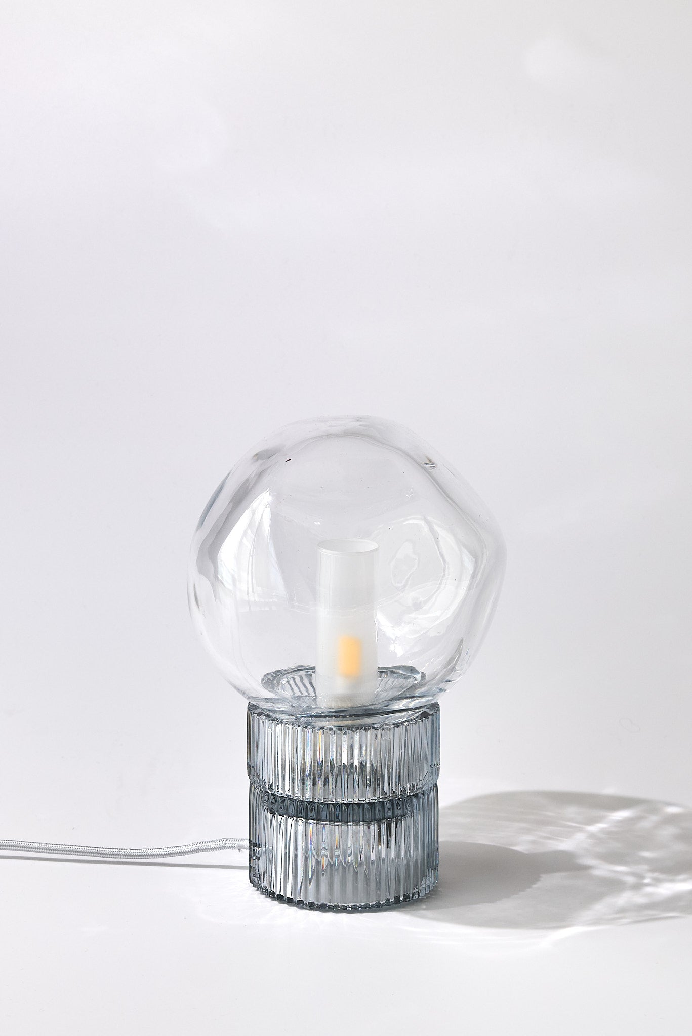 Tello Grey + Nuvola Clear — Lampada da Tavolo in Cristallo