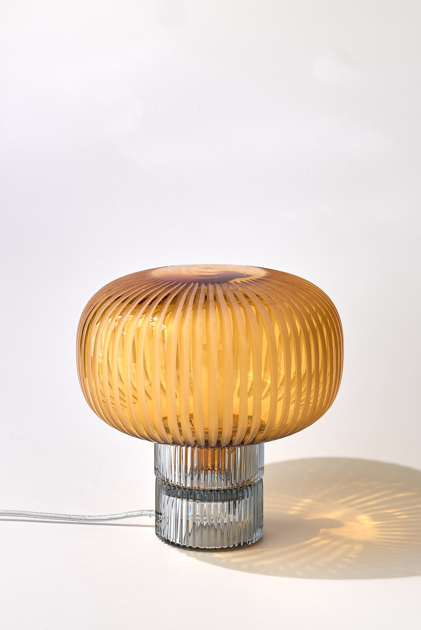 Tello Grey + Grande Amber — Lampada da Tavolo in Cristallo