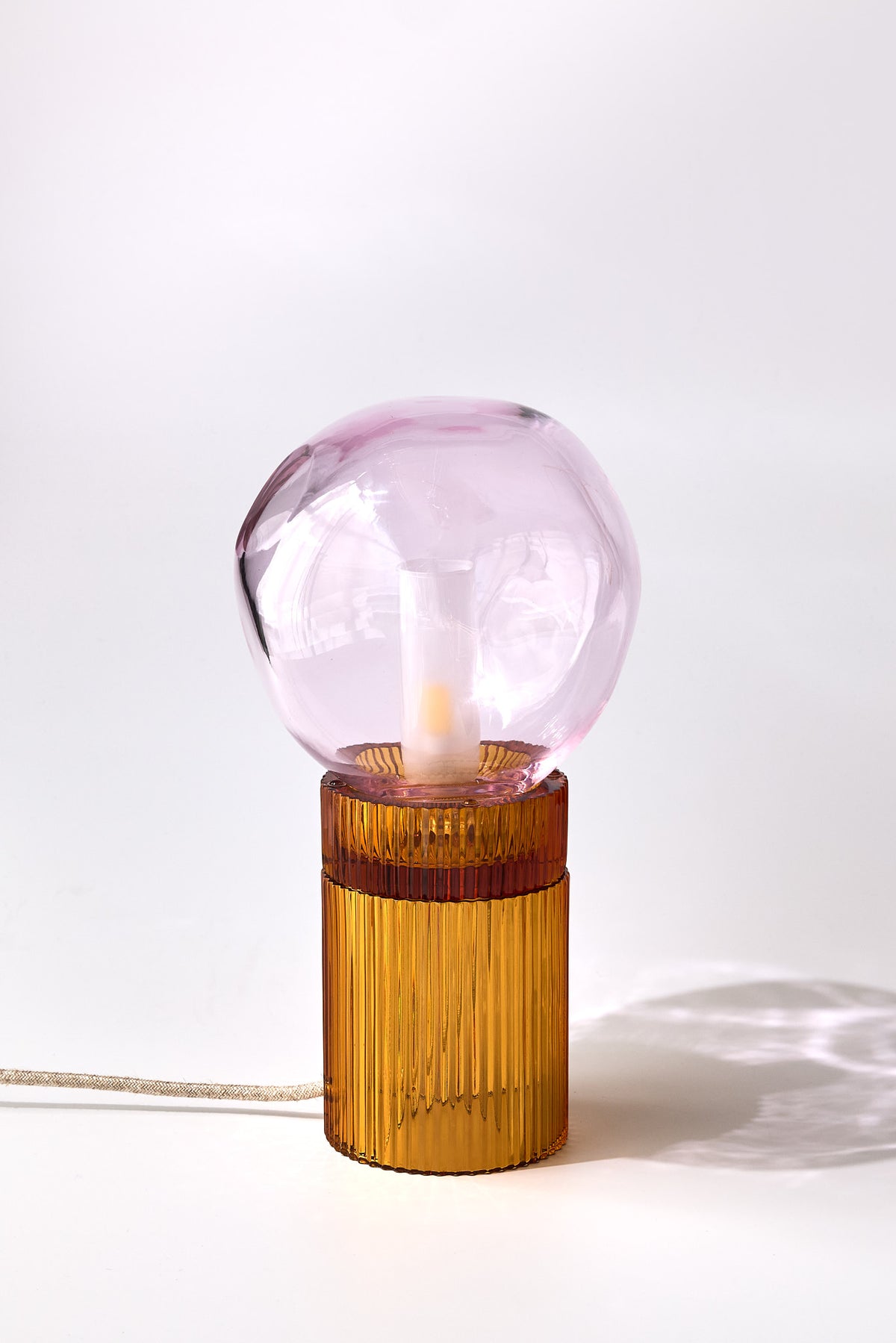 Nina Amber + Nuvola Pink — Lampada da Tavolo in Cristallo