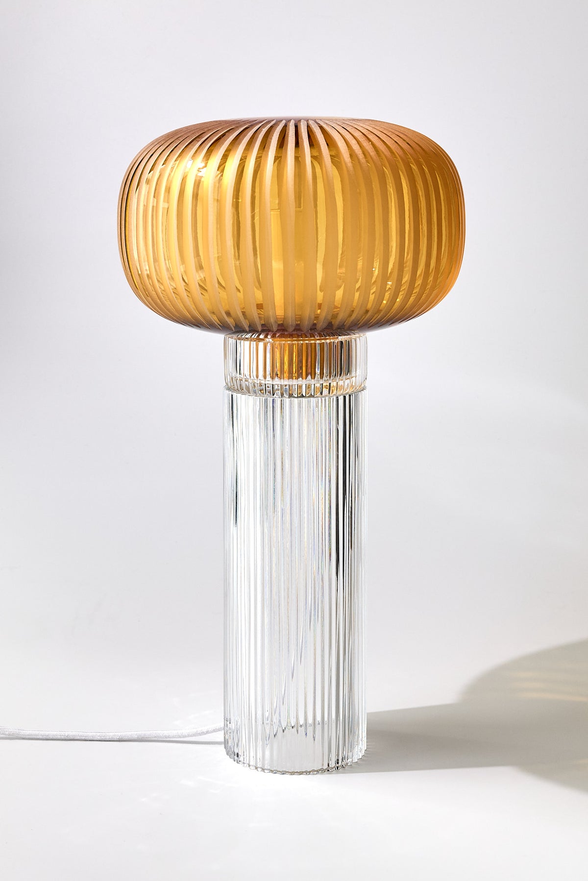 Onna Clear + Grande Amber — Lampada da Tavolo in Cristallo