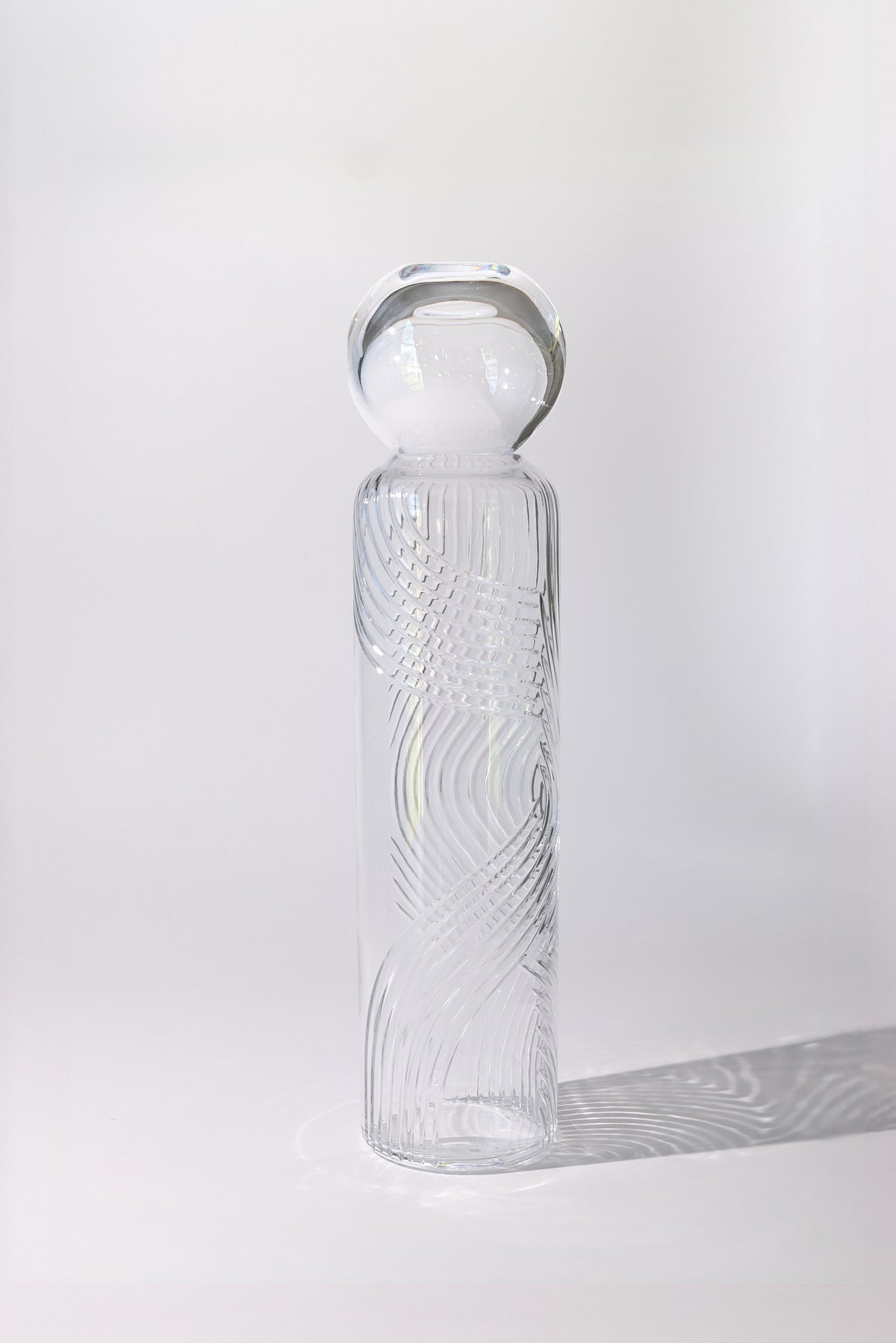 Amalfi Curve Crystal Vase — Clear