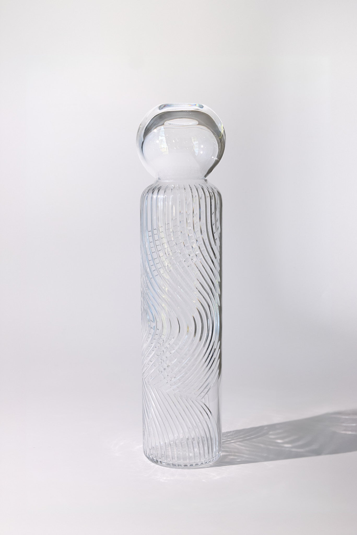 Amalfi Curve Crystal Vase — Clear