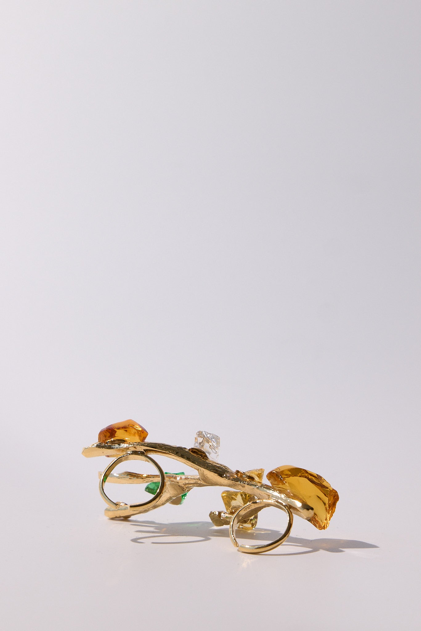 Tirapugni — Hand-Forged Crystal Knuckle Ring, Gold