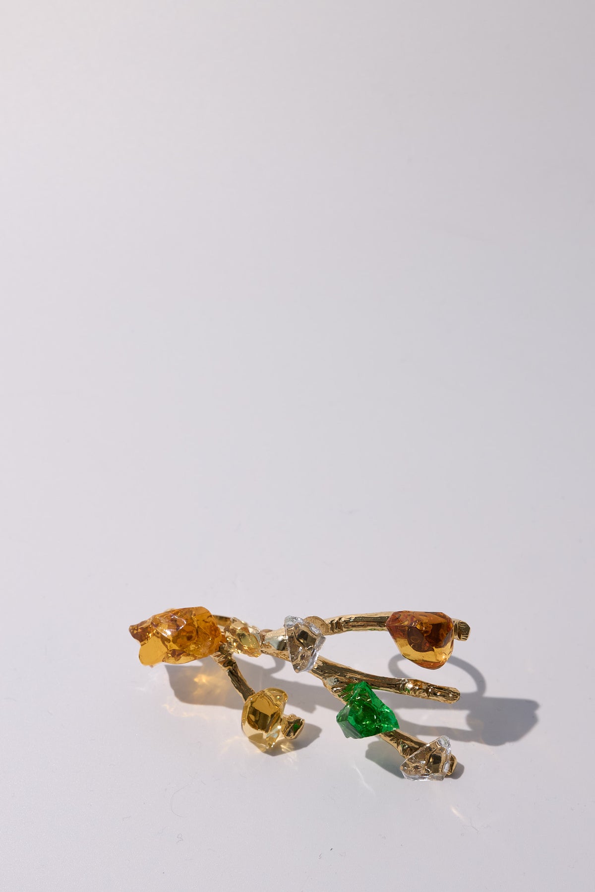 Tirapugni — Hand-Forged Crystal Knuckle Ring, Gold