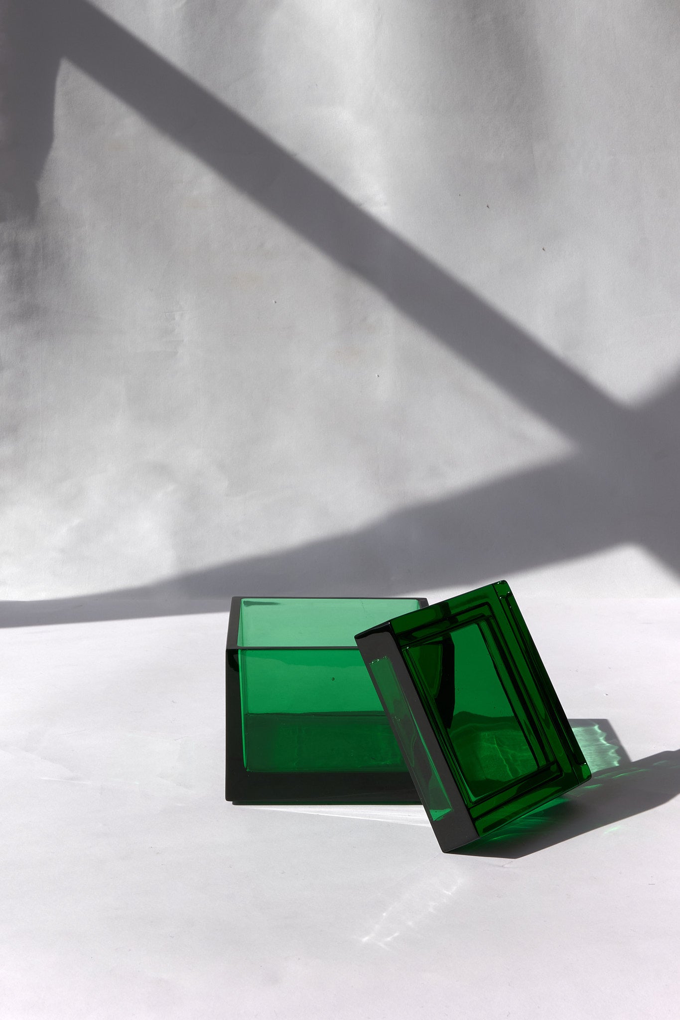Palmi — Hand-Blown Crystal Box, Green