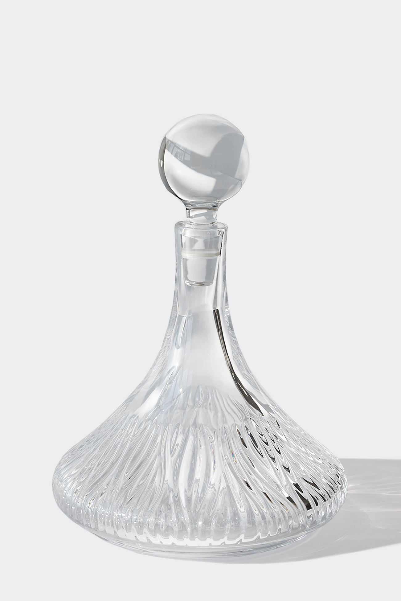 Maestrale Hand-Engraved Crystal Decanter — Clear