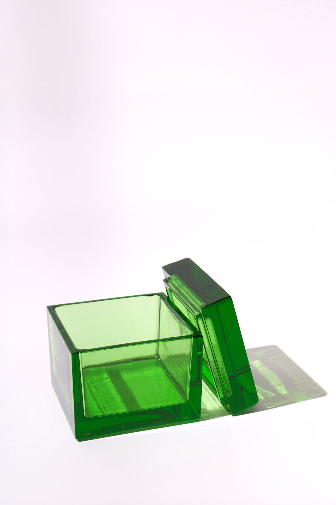 Palmi — Hand-Blown Crystal Box, Emerald