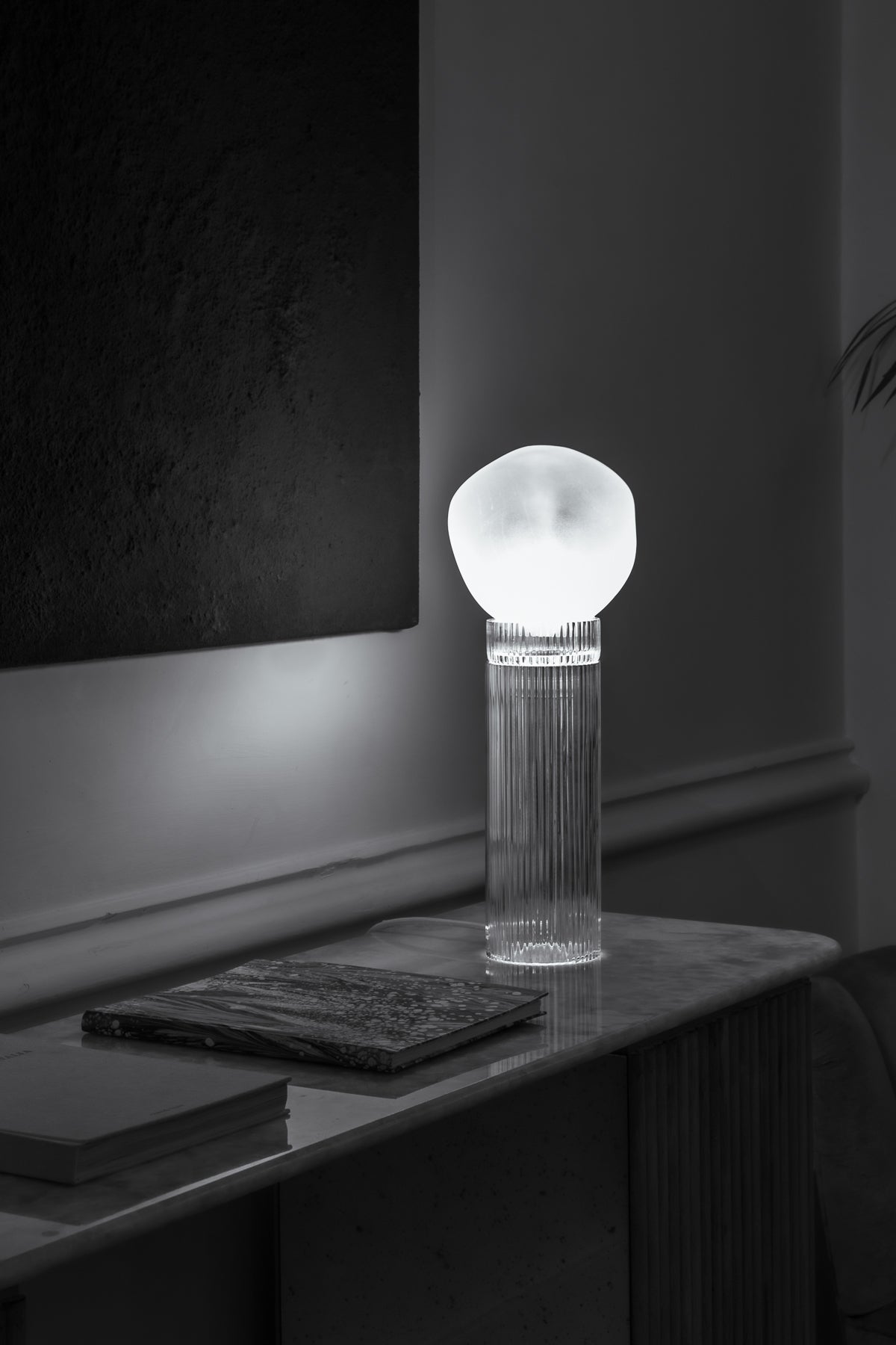 Onna Clear + Nuvola Iced Clear — Crystal Table Lamp