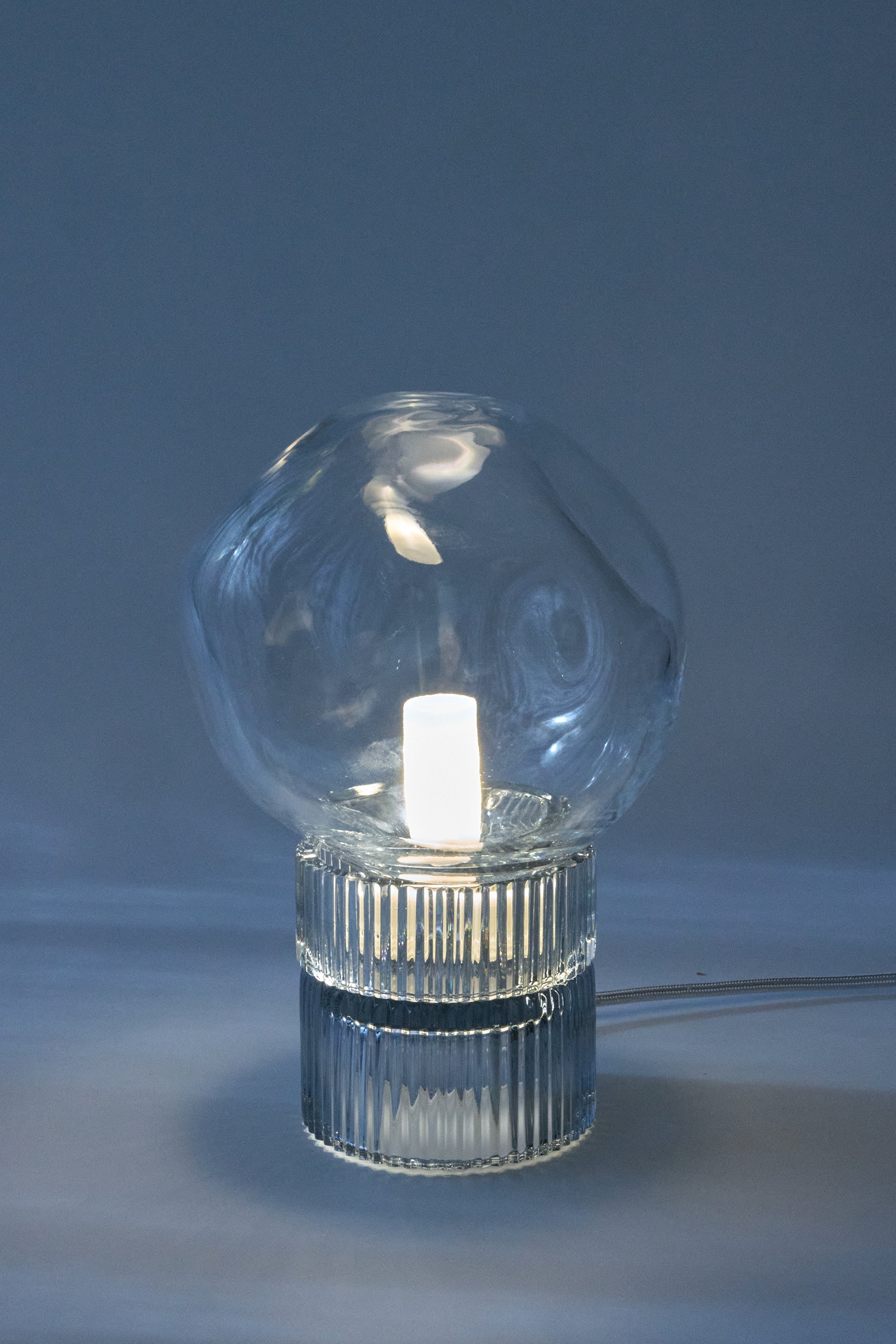 Tello Grey + Nuvola Clear — Lampada da Tavolo in Cristallo